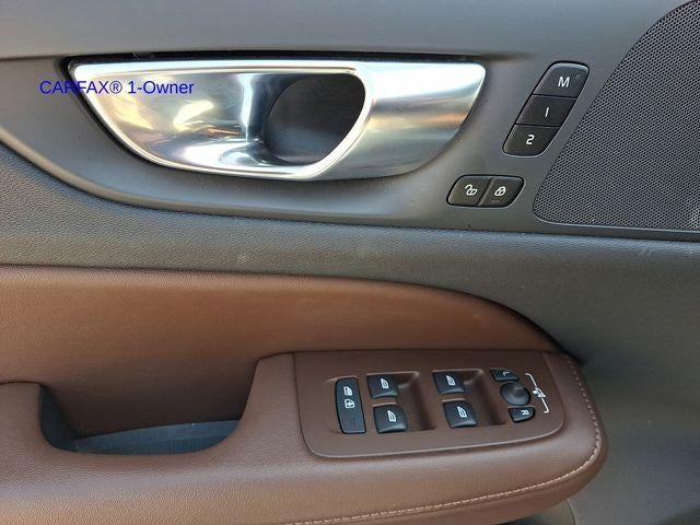 2024 Volvo V60 Cross Country B5 AWD Plus