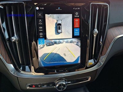 2024 Volvo V60 Cross Country B5 AWD Plus