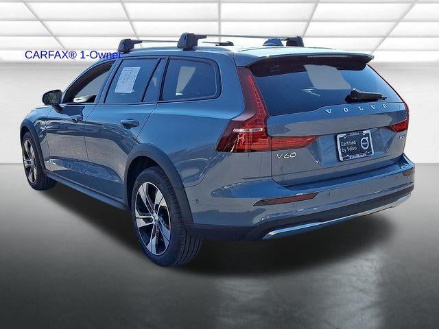2024 Volvo V60 Cross Country B5 AWD Plus