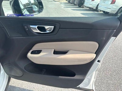 2026 Volvo XC60 B5 AWD Plus