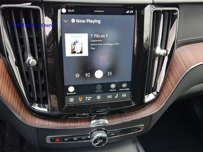 2025 Volvo XC60 B5 AWD Ultra