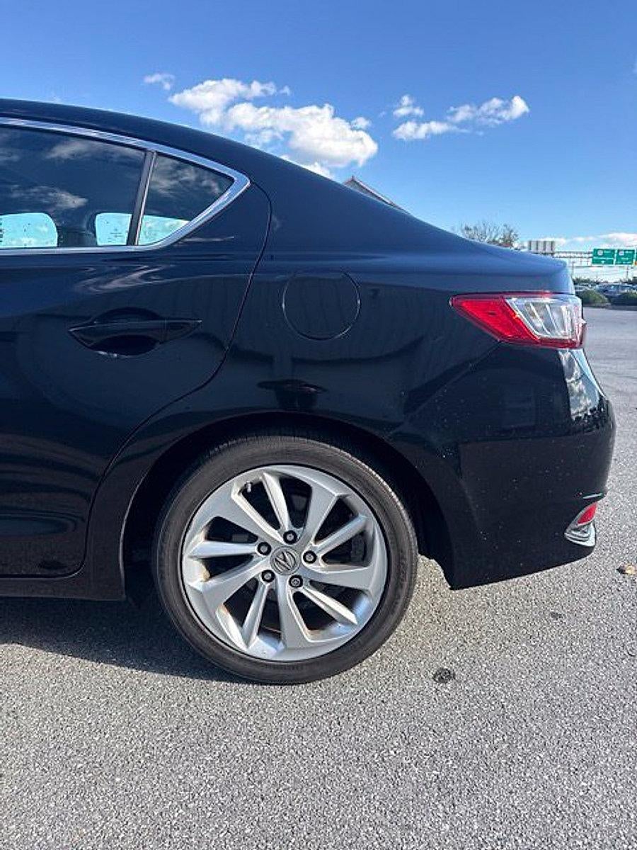 2017 Acura ILX Sedan