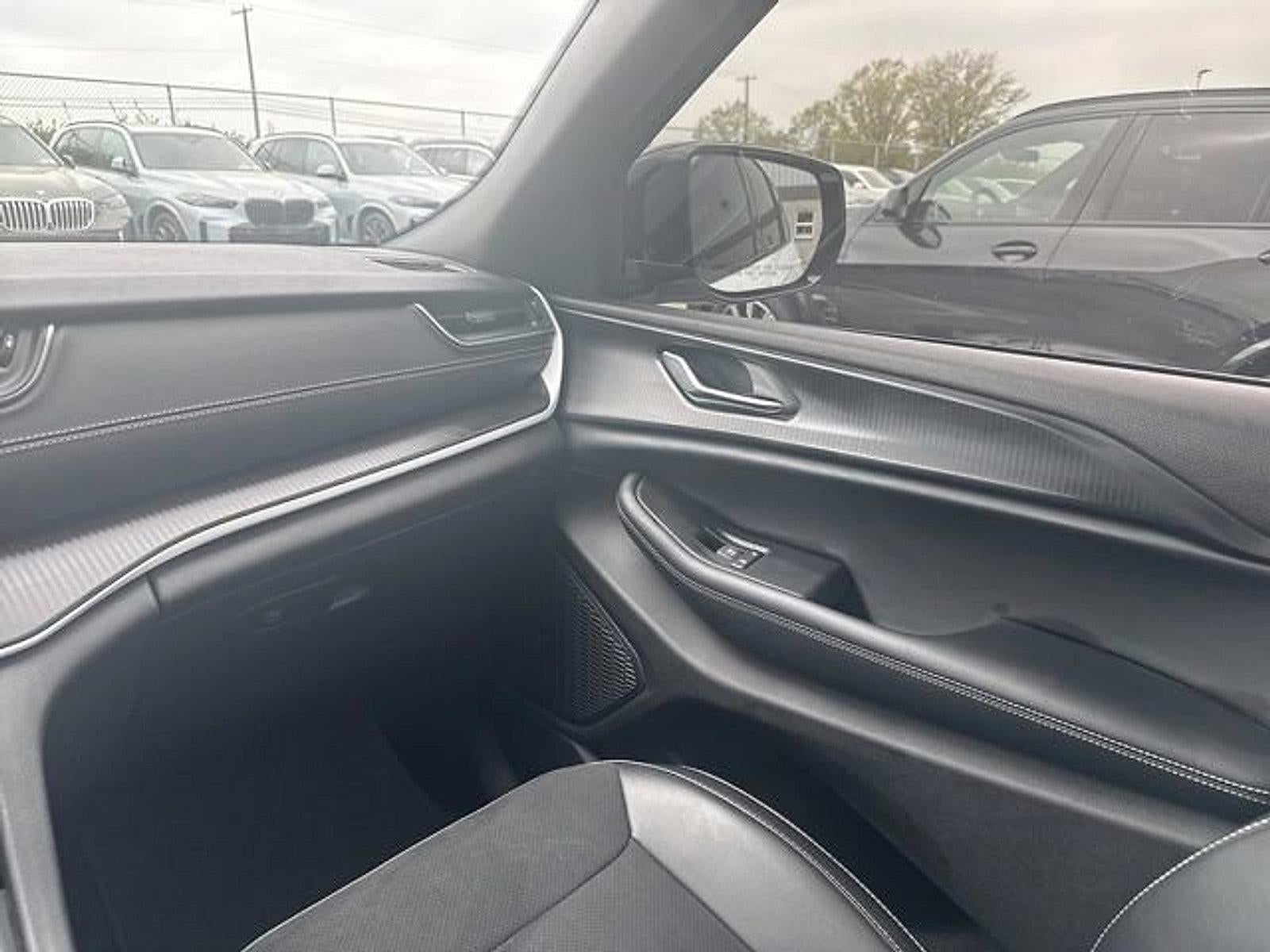 2024 Jeep Grand Cherokee L Altitude X 4x2