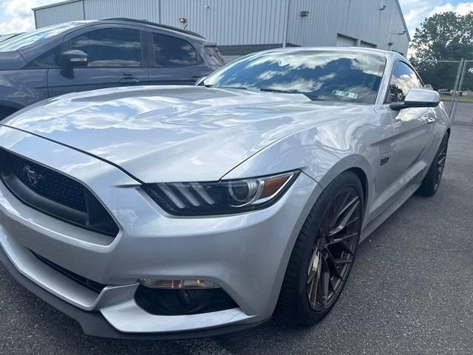 2016 Ford Mustang 2dr Fastback GT Premium