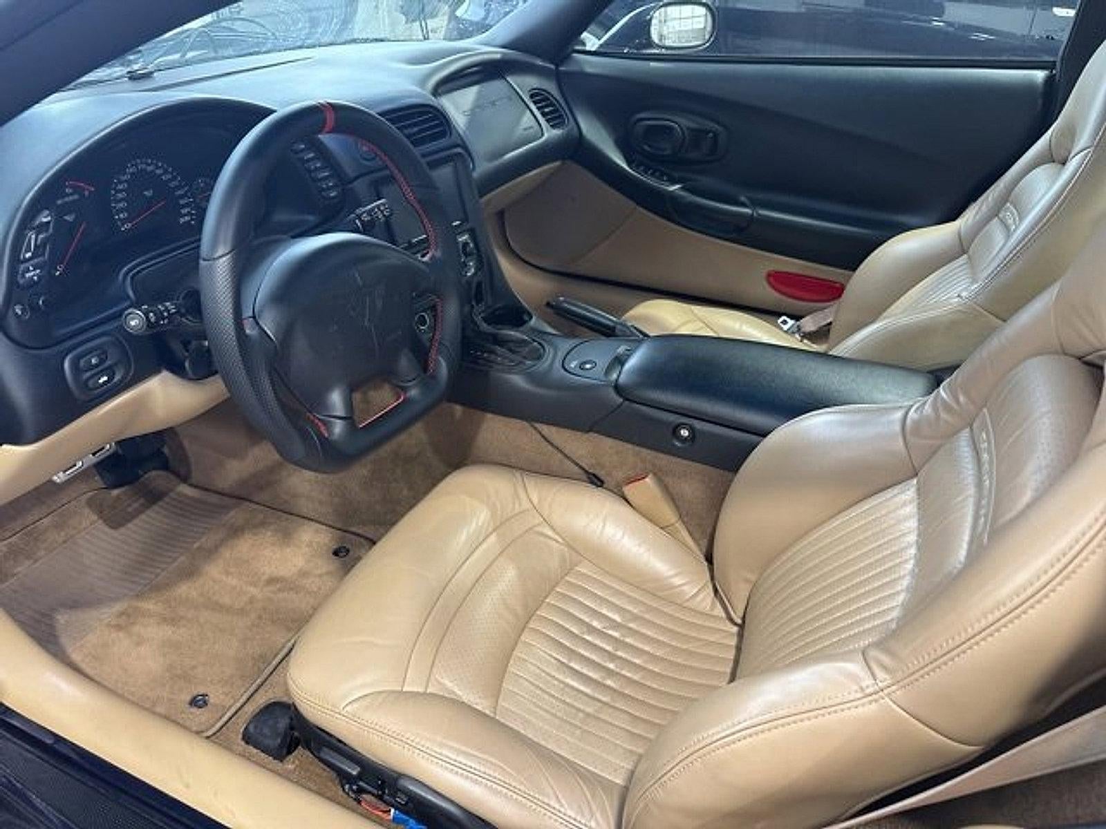 2001 Chevrolet Corvette Base