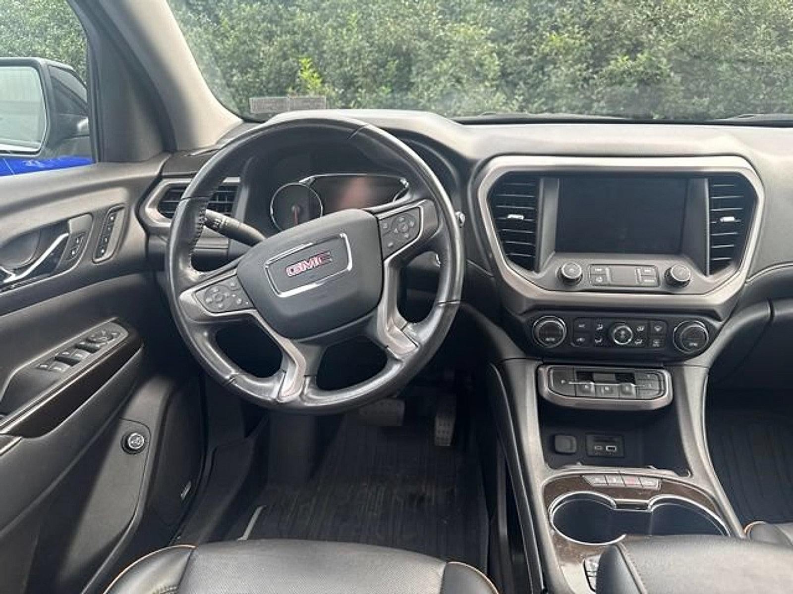 2022 GMC Acadia AWD AT4