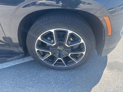 2025 Chevrolet Tahoe 4WD RST