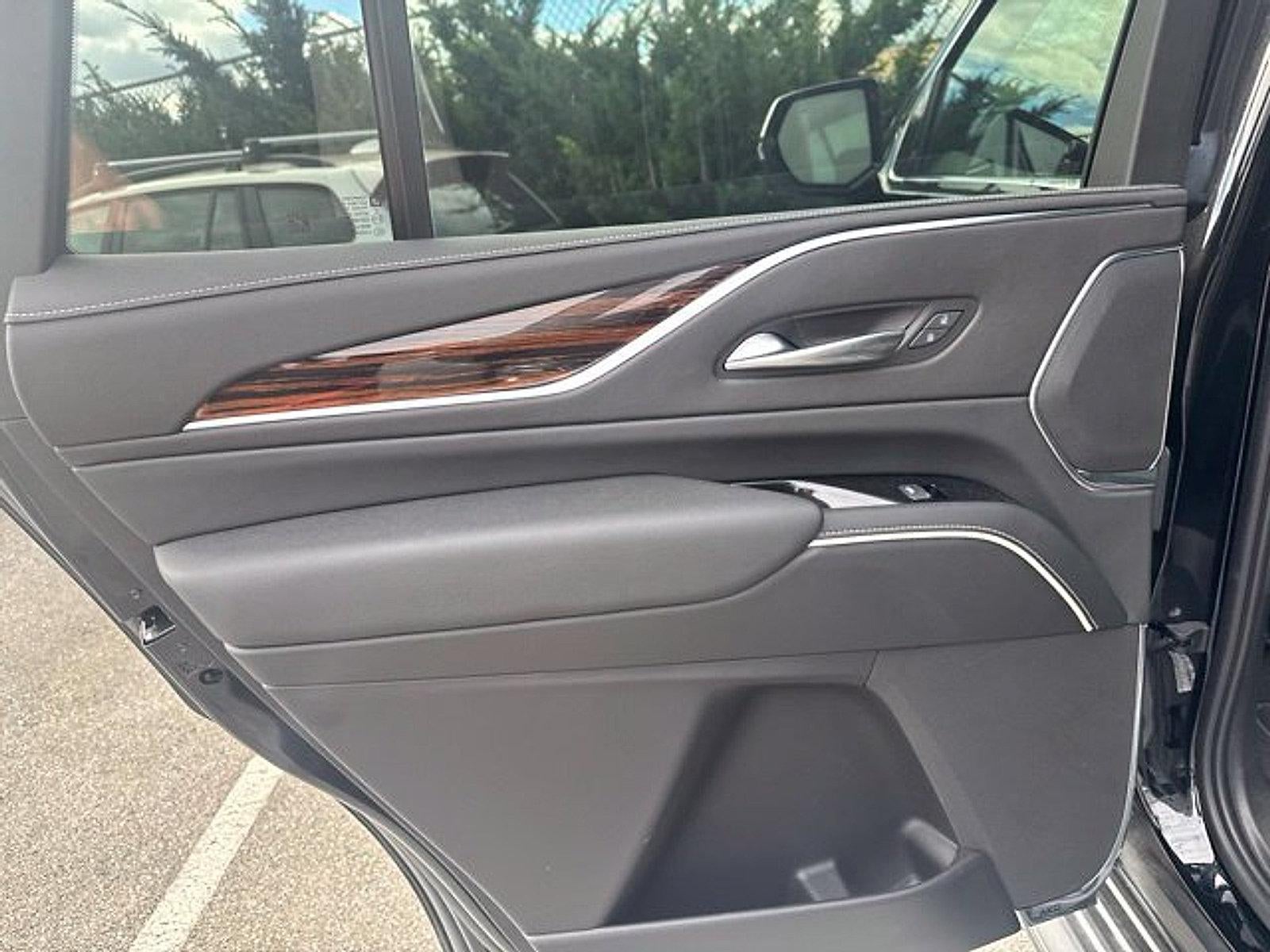 2023 Cadillac Escalade 4WD Premium Luxury