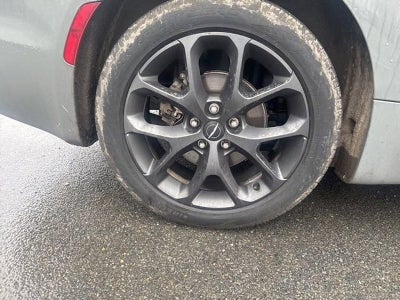 2022 Chrysler Pacifica Touring L FWD