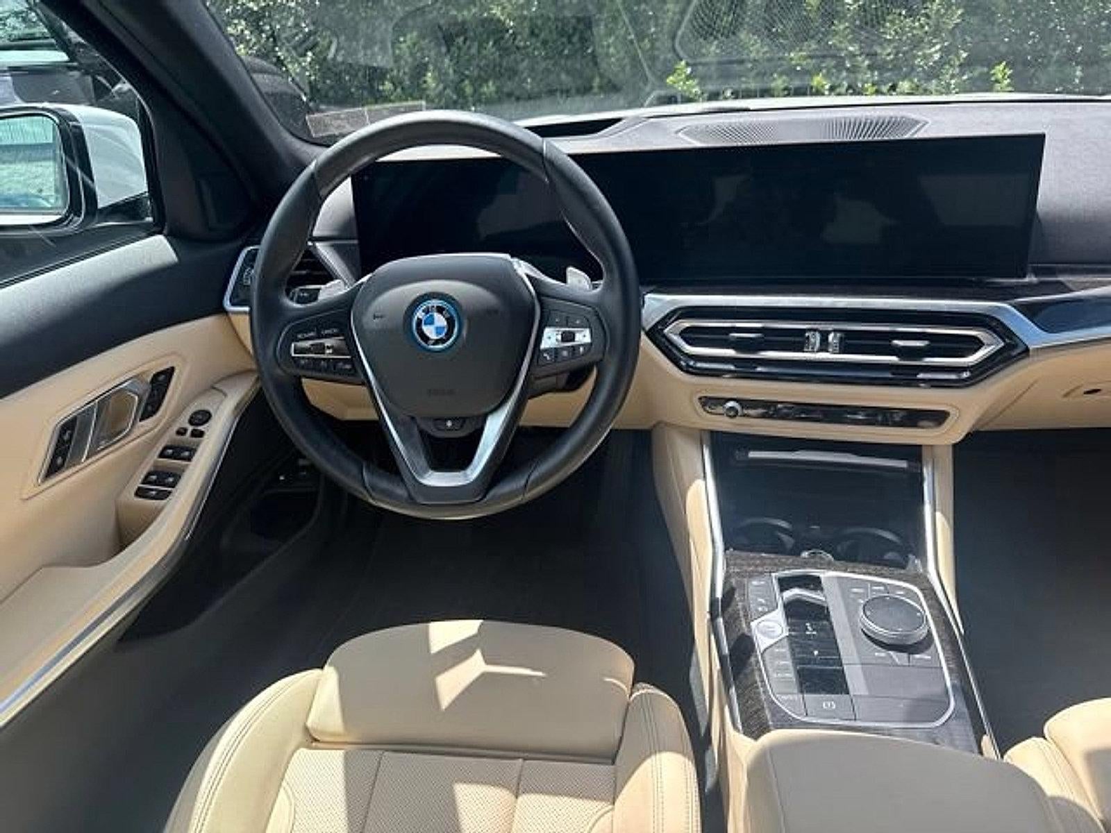 2023 BMW 330e xDrive Plug-In Hybrid
