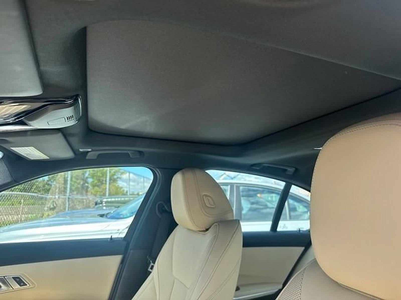 2023 BMW 330e xDrive Plug-In Hybrid