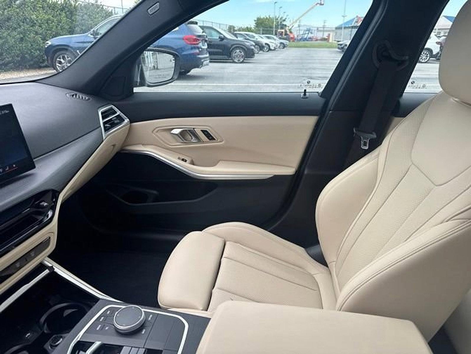 2025 BMW 330i xDrive Sedan