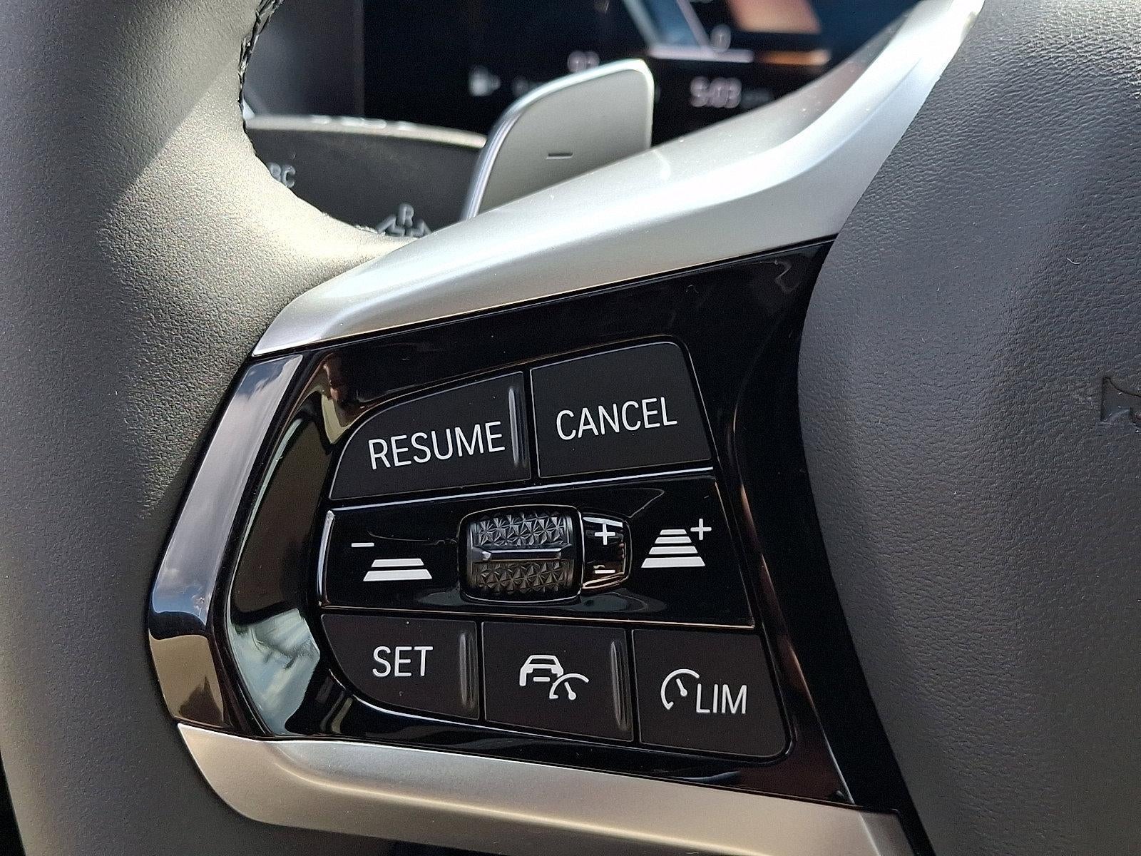 2025 BMW 330i xDrive Sedan