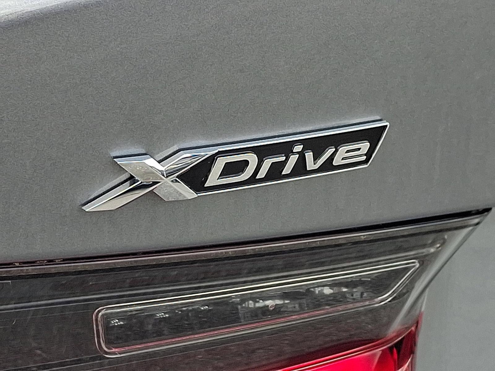 2025 BMW 330i xDrive Sedan
