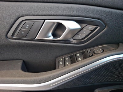 2025 BMW 330i xDrive Sedan