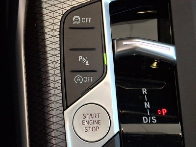 2025 BMW 330i xDrive Sedan