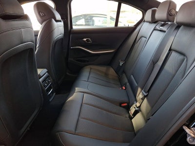 2025 BMW 330i xDrive Sedan