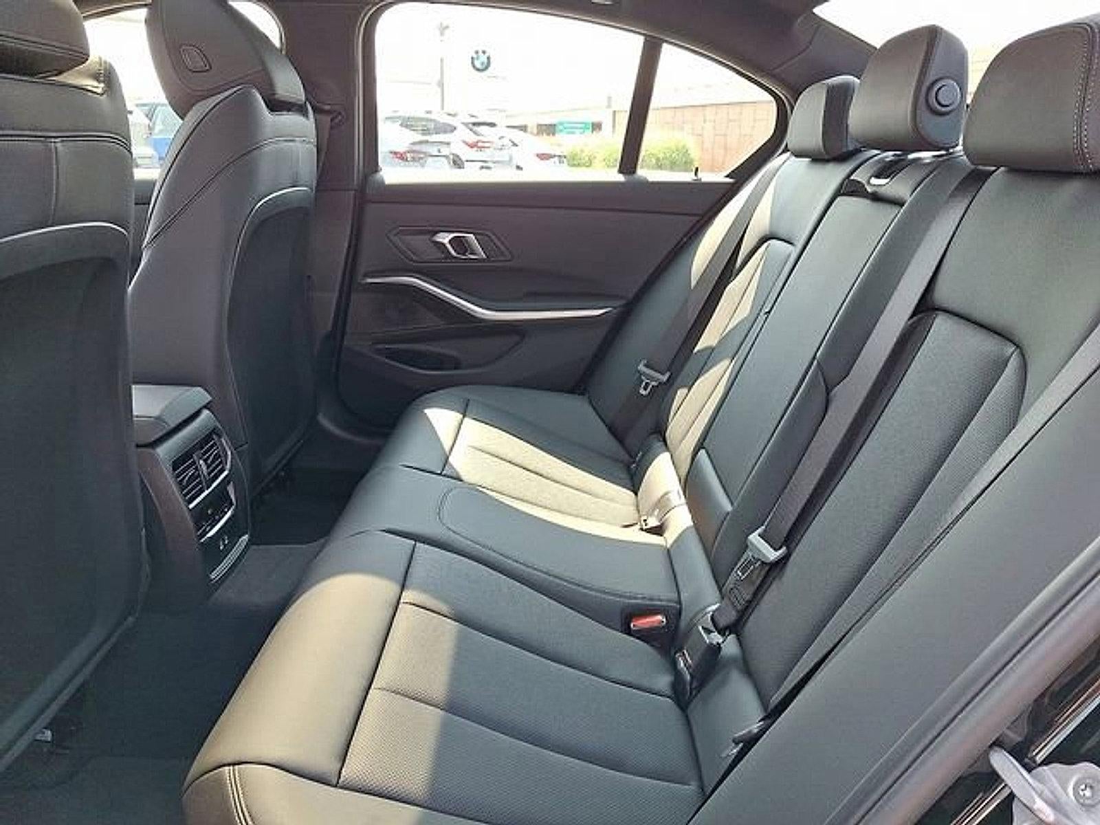 2025 BMW 330i xDrive Sedan