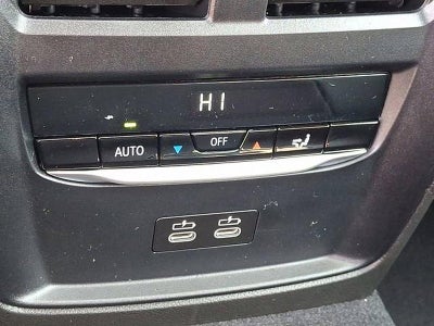 2025 BMW 330i xDrive Sedan