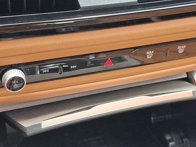 2025 BMW 330i xDrive Sedan