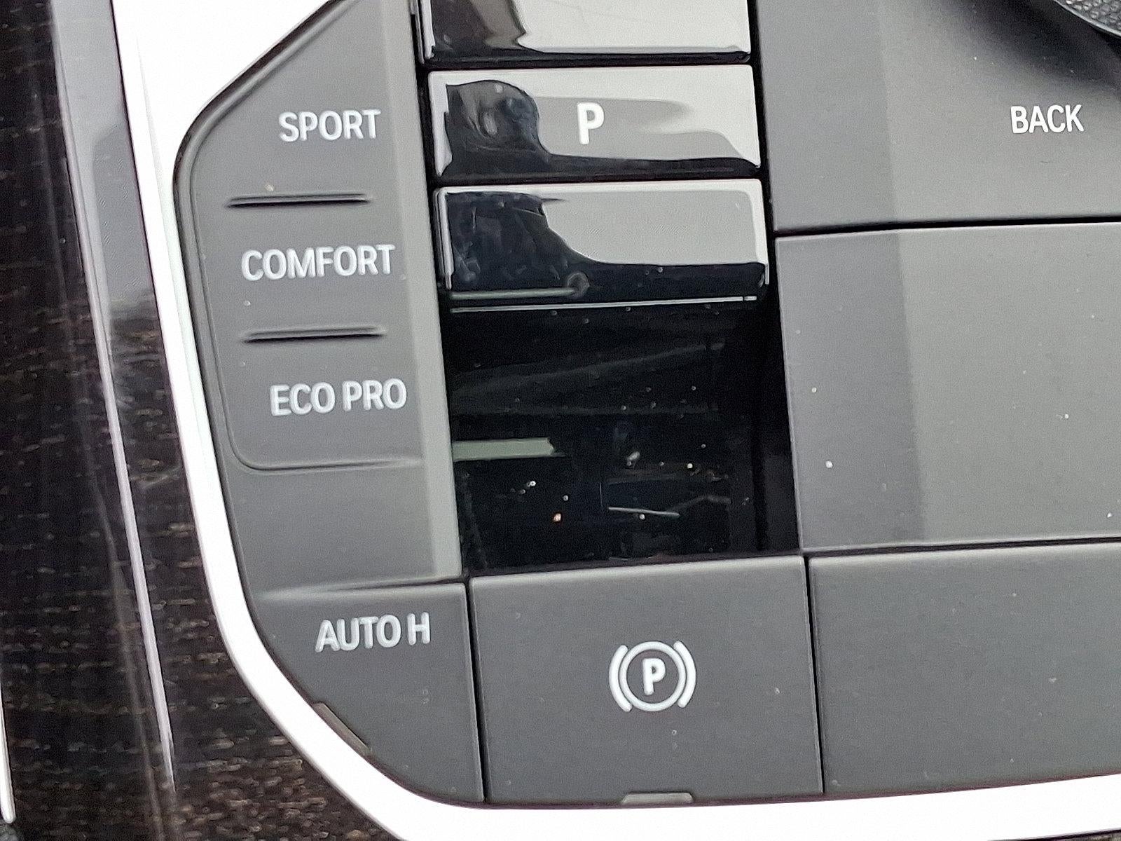 2024 BMW 330i xDrive Sedan