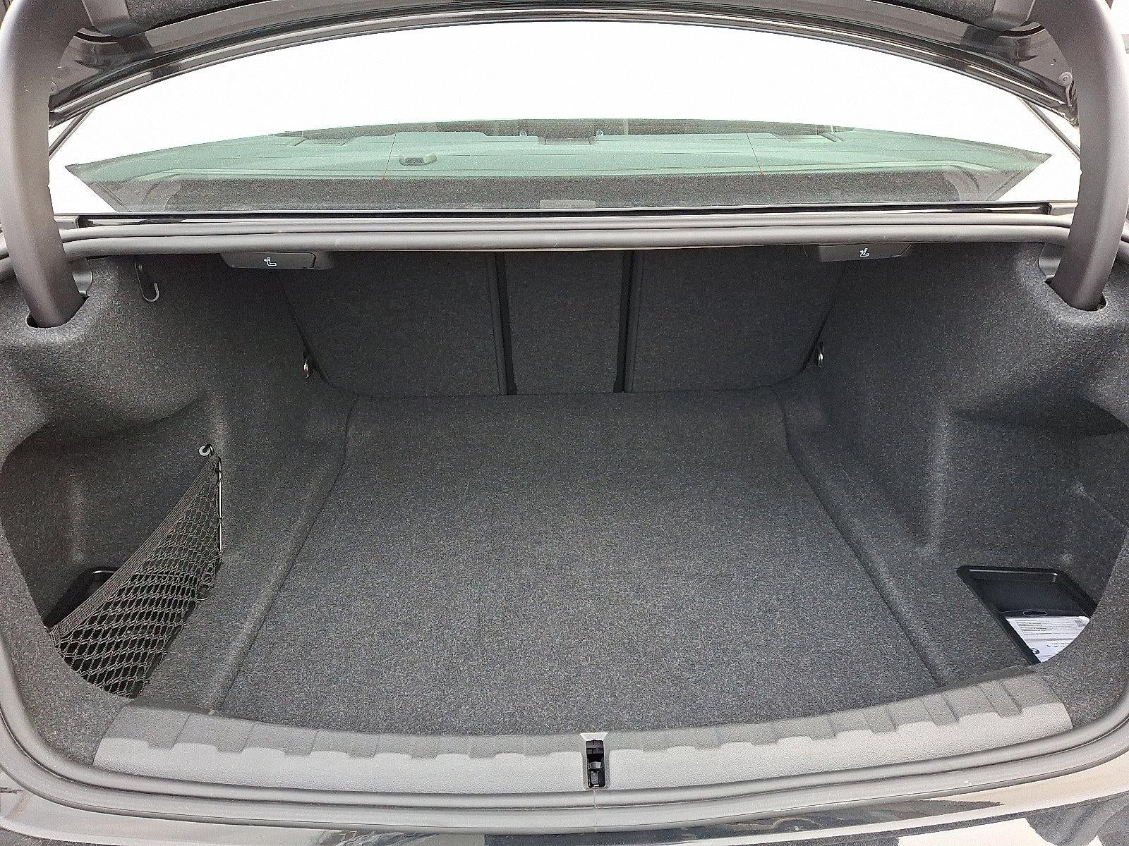 2024 BMW 330i xDrive Sedan