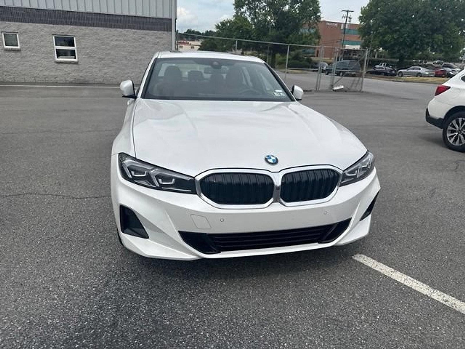 2023 BMW 330i xDrive Sedan