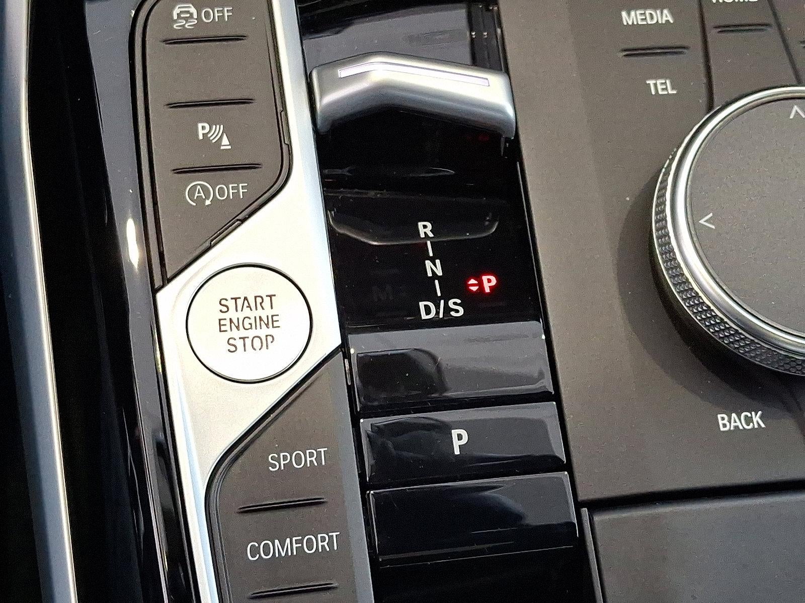 2024 BMW 330i xDrive Sedan