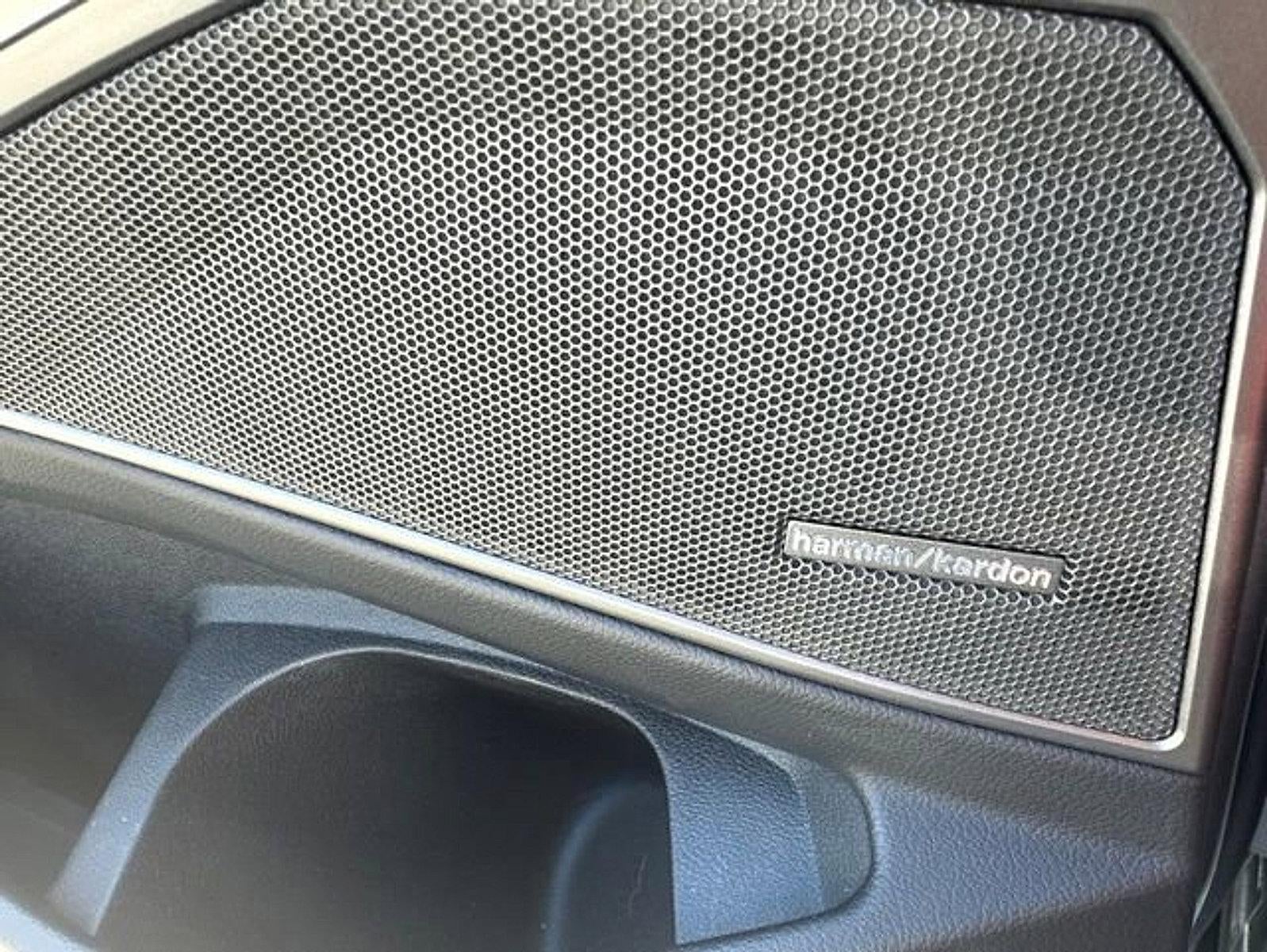 2023 BMW 330i xDrive Sedan