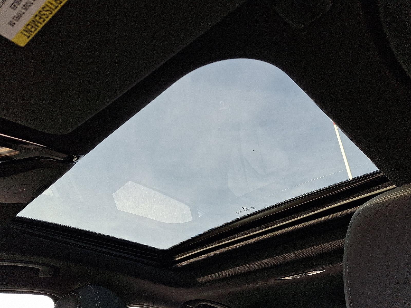 2023 BMW 330i xDrive Sedan