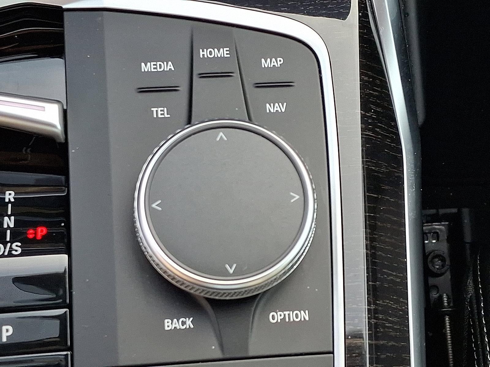 2023 BMW 330i xDrive Sedan