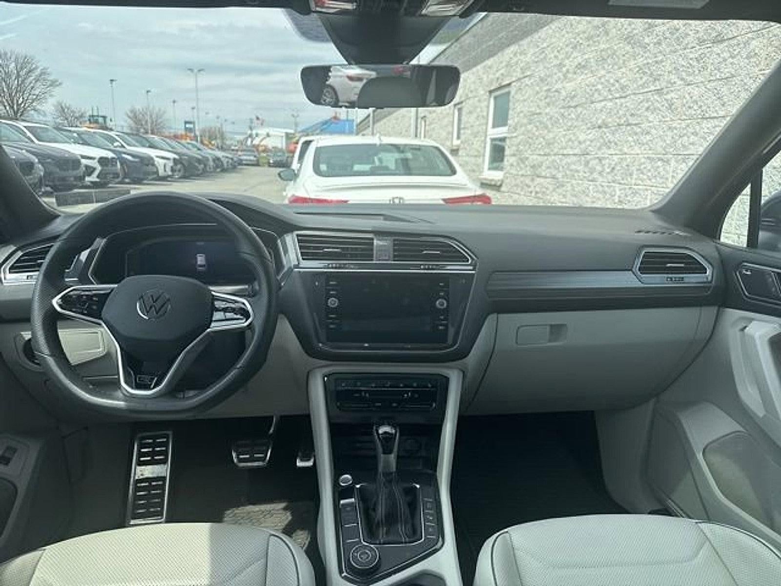 2024 Volkswagen Tiguan 2.0T SEL R-Line 4MOTION