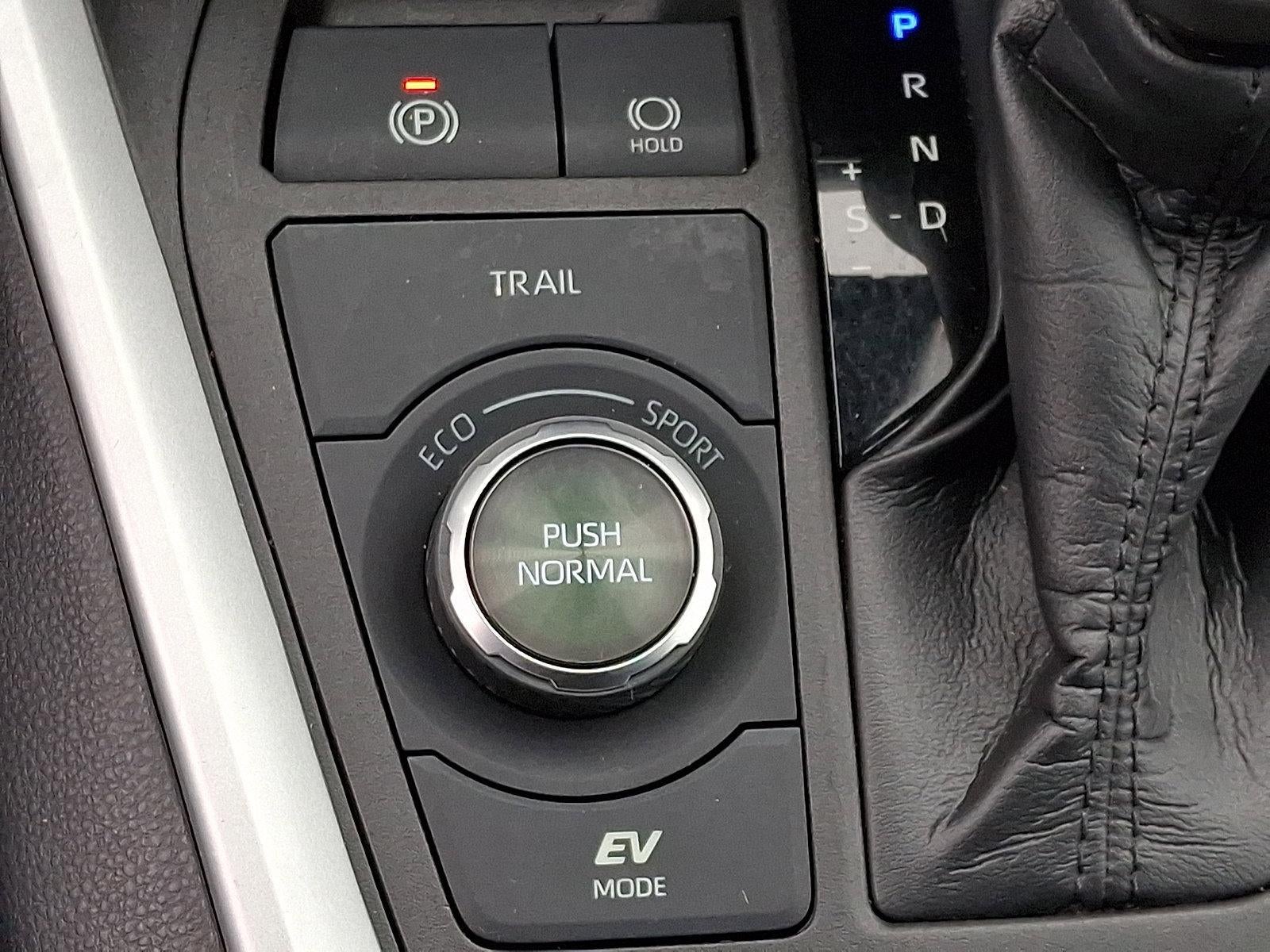 2021 Toyota RAV4 Hybrid XSE AWD (Natl)