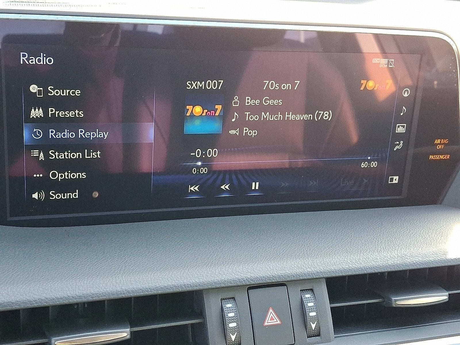 2020 Lexus ES 300h Luxury FWD