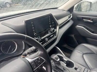 2021 Toyota Highlander XLE AWD (Natl)
