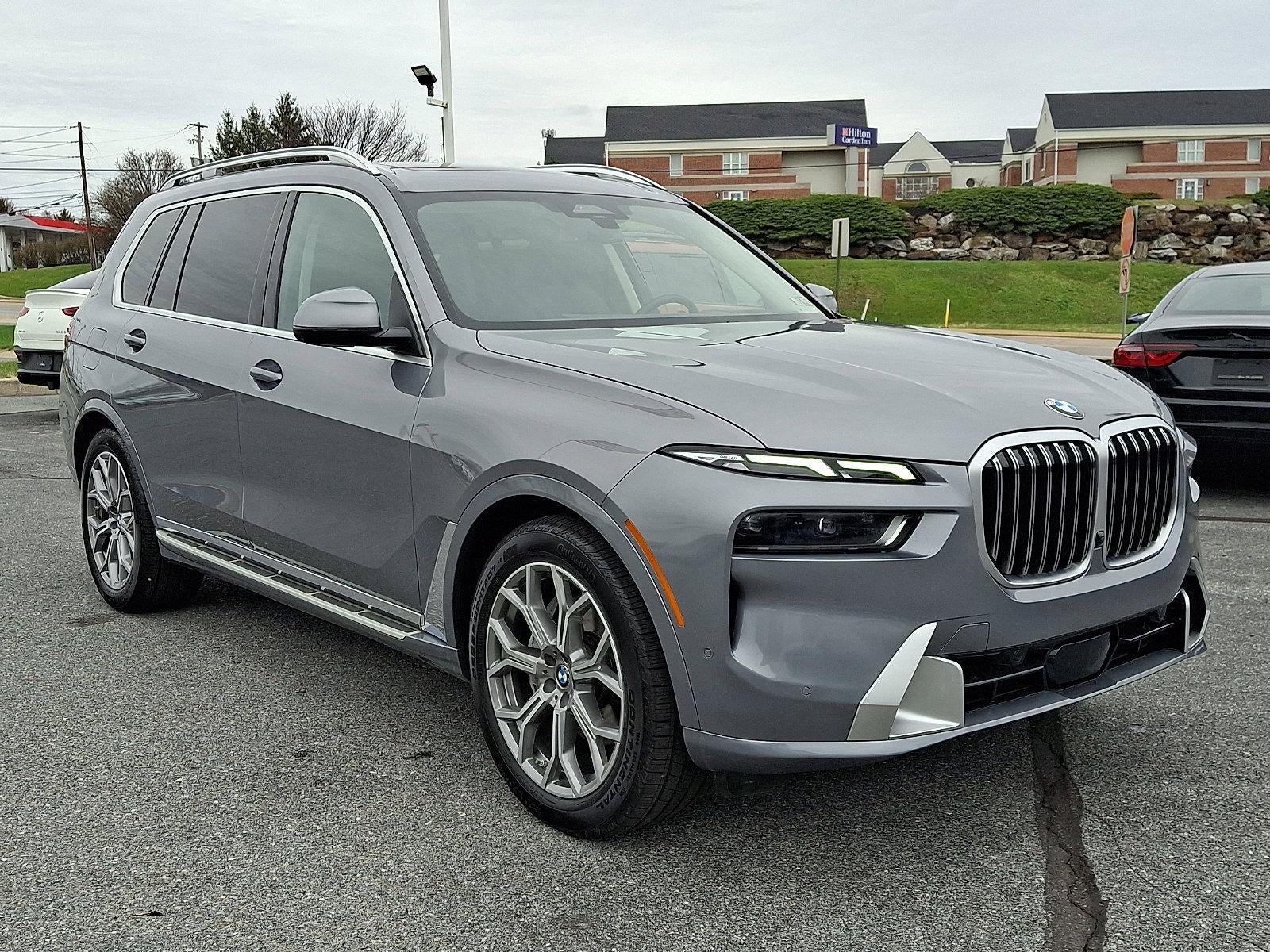 2023 BMW X7 xDrive40i Sports Activity Vehicle