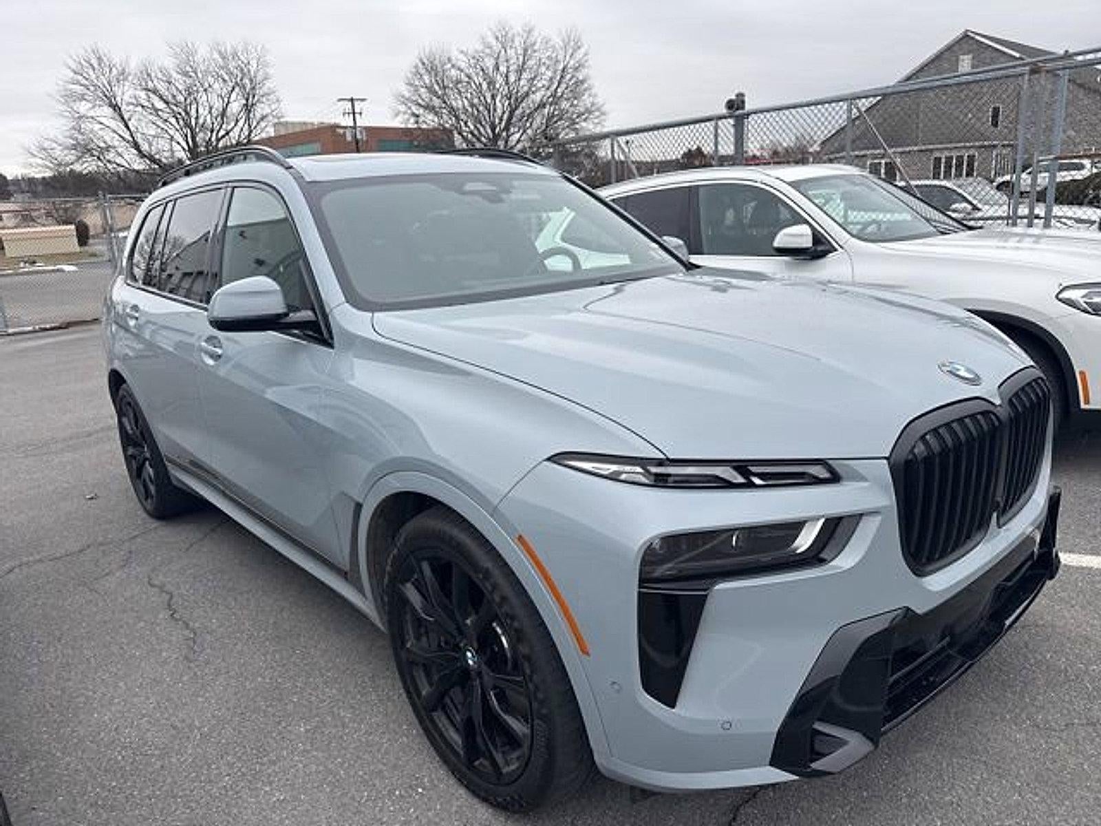 2024 BMW X7 xDrive40i Sports Activity Vehicle