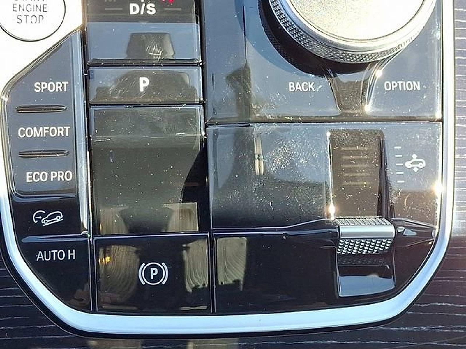 2026 BMW X7 xDrive40i Sports Activity Vehicle