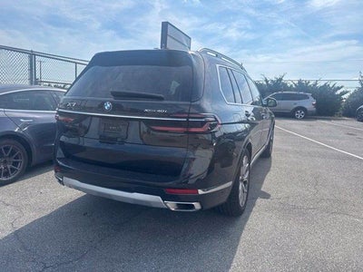 2026 BMW X7 xDrive40i Sports Activity Vehicle