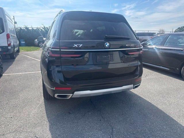 2026 BMW X7 xDrive40i Sports Activity Vehicle
