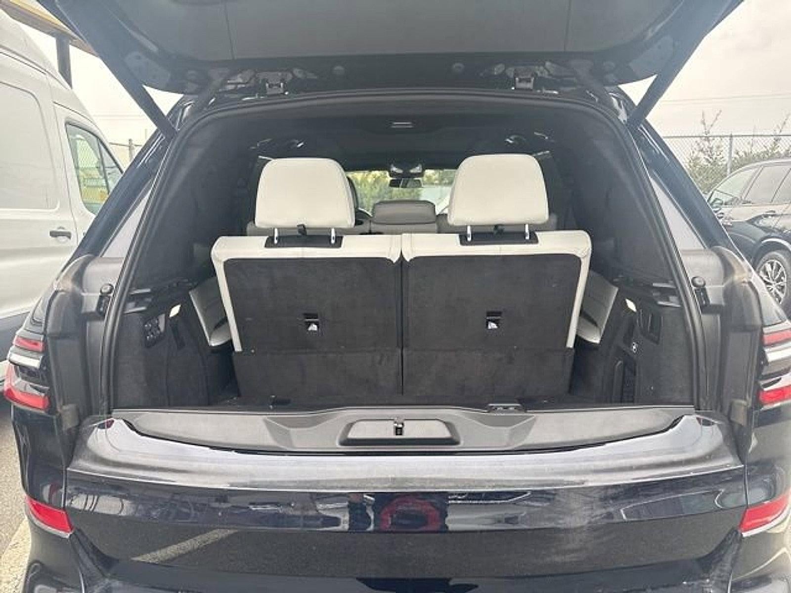 2024 BMW X7 xDrive40i Sports Activity Vehicle