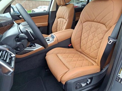 2026 BMW X7 xDrive40i Sports Activity Vehicle