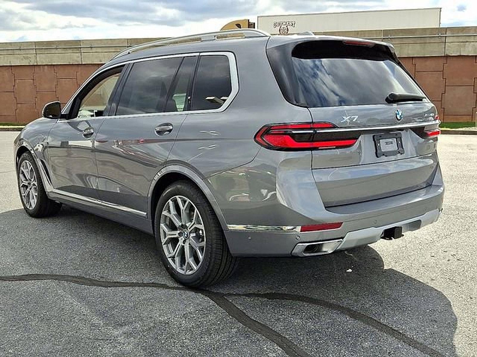 2026 BMW X7 xDrive40i Sports Activity Vehicle