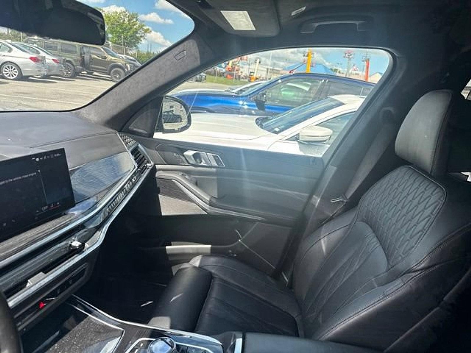2024 BMW X7 xDrive40i Sports Activity Vehicle