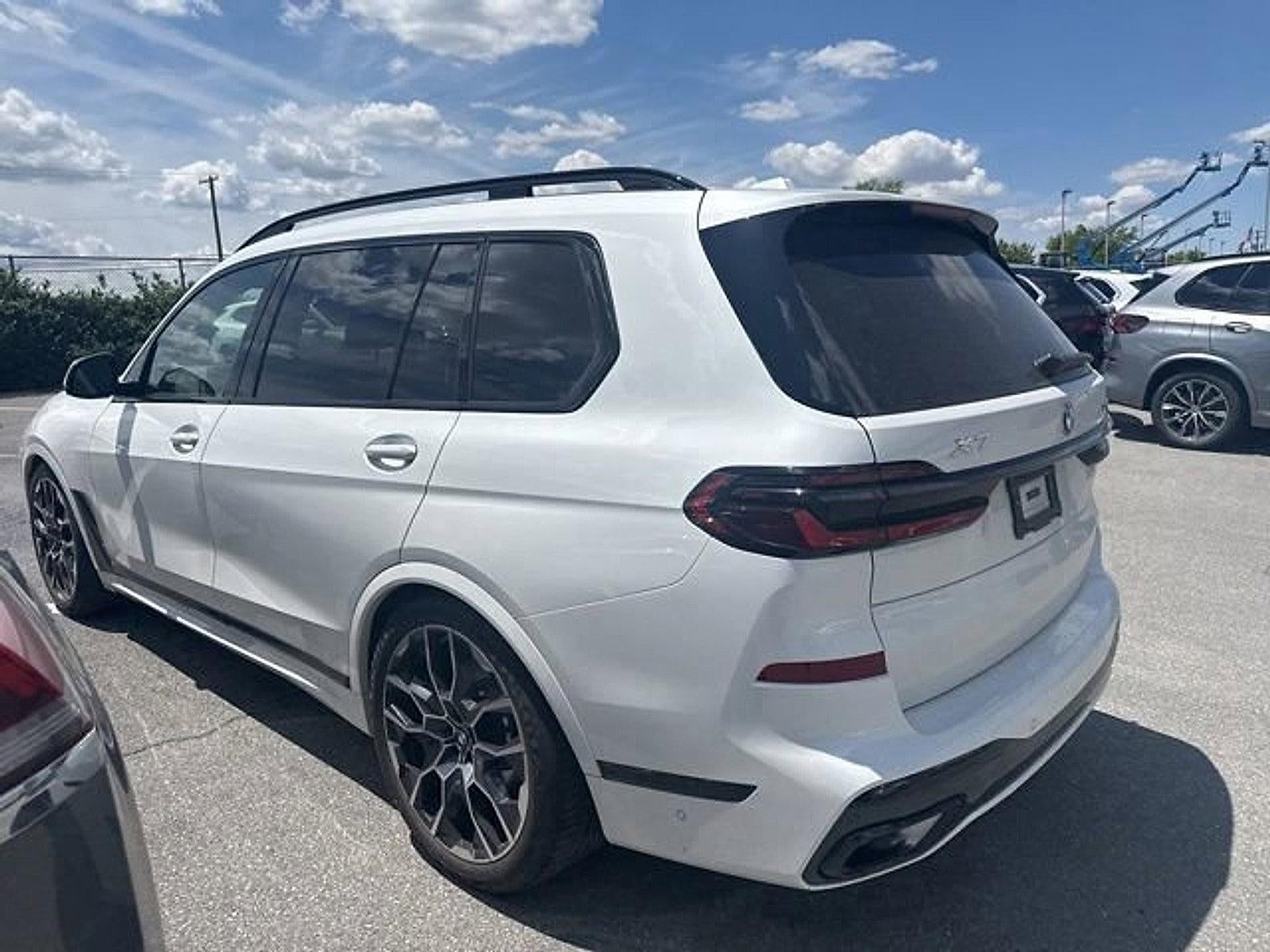 2026 BMW X7 xDrive40i Sports Activity Vehicle