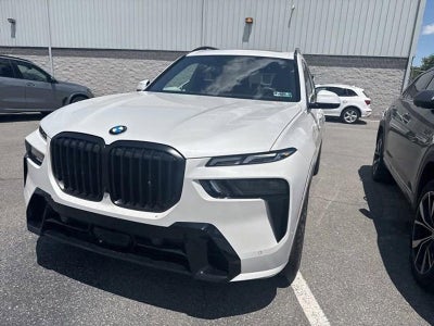 2026 BMW X7 xDrive40i Sports Activity Vehicle
