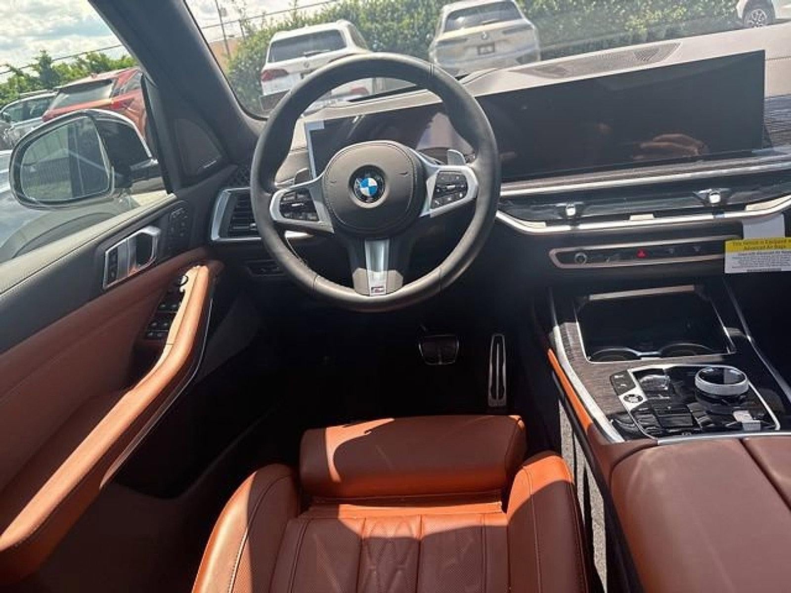 2026 BMW X7 xDrive40i Sports Activity Vehicle