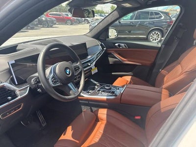 2026 BMW X7 xDrive40i Sports Activity Vehicle