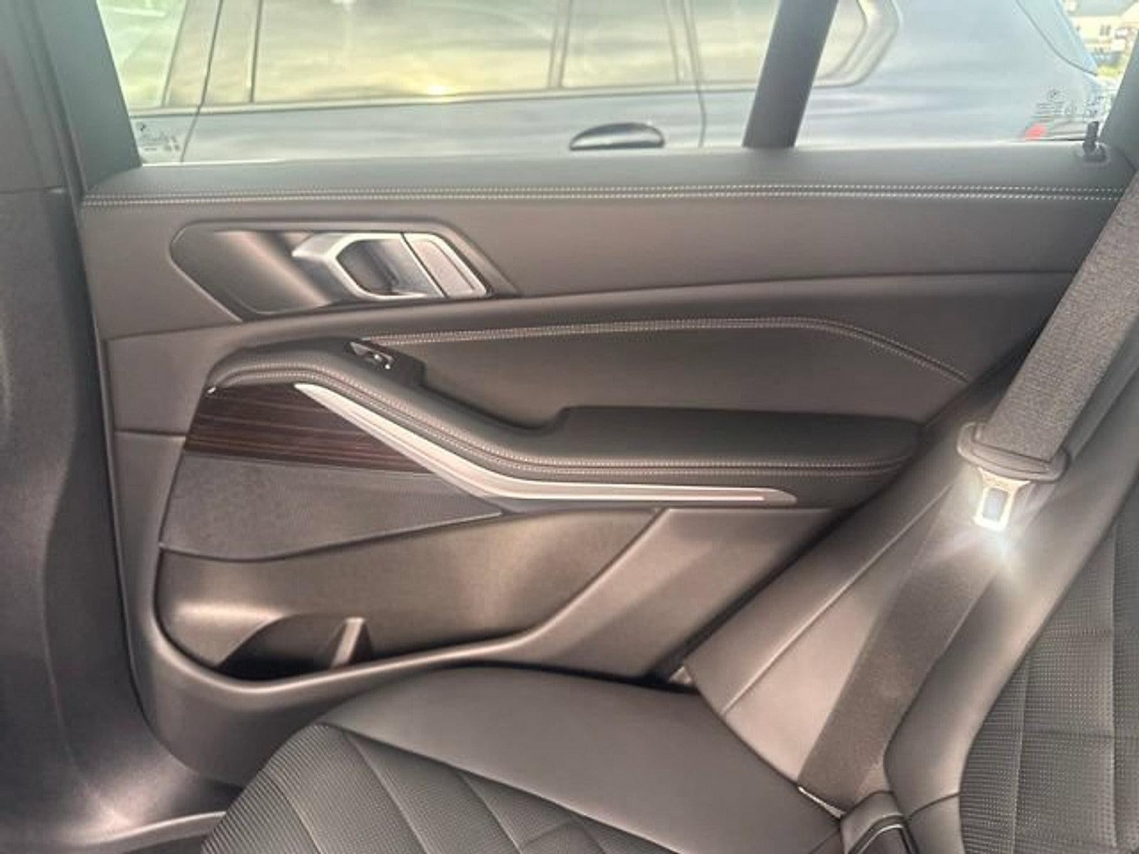 2025 BMW X5 xDrive40i Sports Activity Vehicle