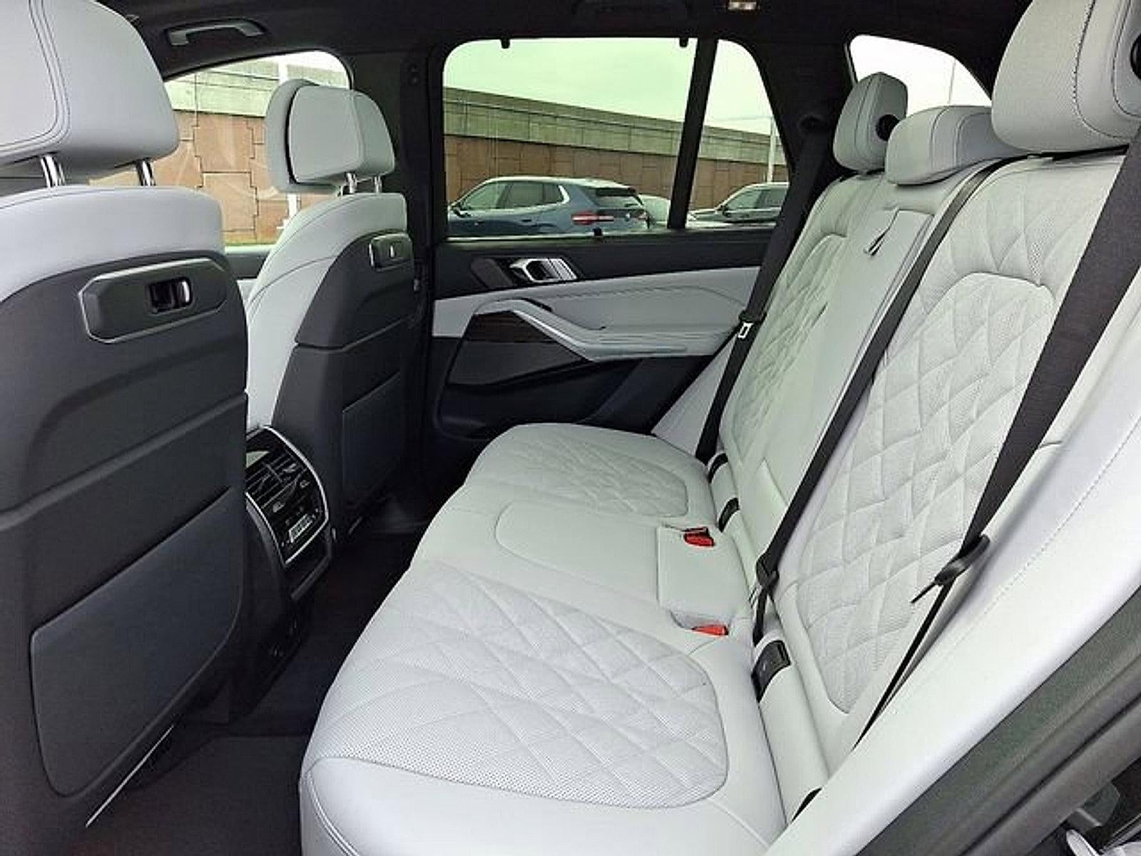 2026 BMW X5 xDrive40i Sports Activity Vehicle